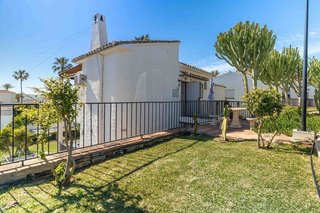 Piso en venta en Calaburra - Chaparral en Mijas