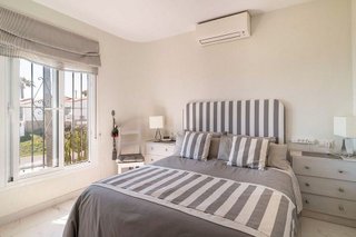Piso en venta en Calaburra - Chaparral en Mijas