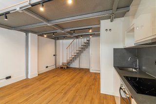 Oficina en alquiler en La Nova Esquerra de l'Eixample en Barcelona