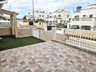 Chalet en venta en Altos - La Florida en Orihuela