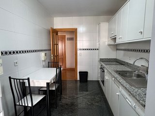 Piso en alquiler en Ermitagaña - Mendebaldea en Pamplona