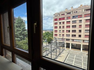 Piso en alquiler en Ermitagaña - Mendebaldea en Pamplona