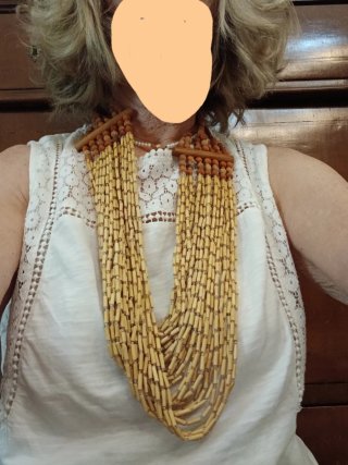 Collana etnica multifilo legno e perline
