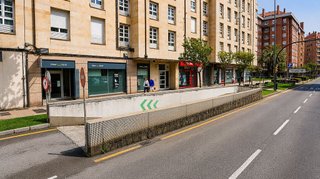 Local comercial en venta en El Llano en Gijón