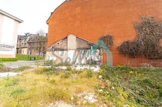 Terreno en venta en Parroquias de Oviedo en Oviedo