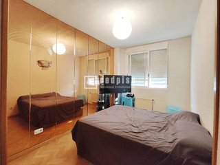Piso en alquiler en Adelfas en Madrid