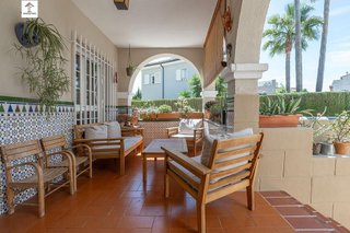 Chalet en venta en Gójar