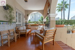 Chalet en venta en Gójar