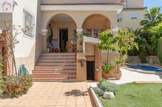 Chalet en venta en Gójar