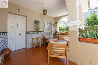 Chalet en venta en Gójar