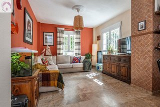 Chalet en venta en Gójar