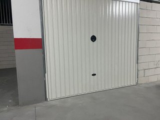 Garaje en venta en Cúllar Vega