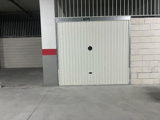 Garaje en venta en Cúllar Vega