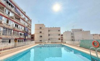 Piso en venta en Centro en Torrevieja