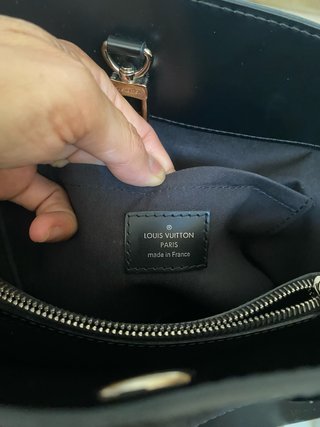 Bolso Louis Vuitton Passey Negro
