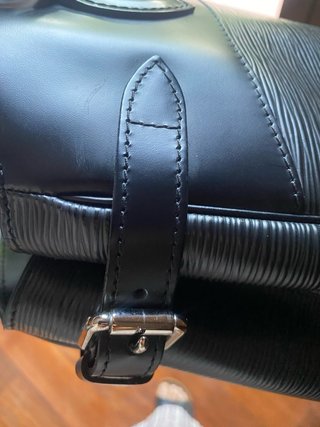 Bolso Louis Vuitton Passey Negro