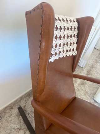 Juego de mecedoras de cuero y madera Sin marca