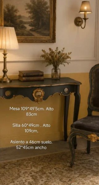 Mesa y silla antigua S. XVIII