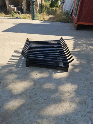 Parrilla para chimenea de metal