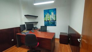 Local comercial en alquiler en Centre en Hospitalet de Llobregat, L´