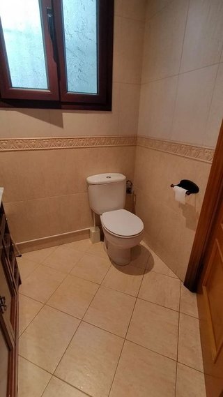 Local comercial en alquiler en Centre en Hospitalet de Llobregat, L´