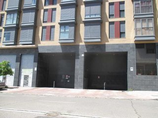 Garaje en venta en Ensanche de Vallecas - Valdecarros en Madrid