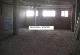 Local comercial en venta en Portillejo - Valdegastea en Logroño