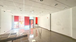 Local comercial en venta en Universidad en Ourense