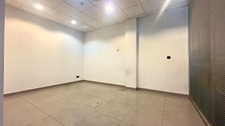 Local comercial en venta en Universidad en Ourense