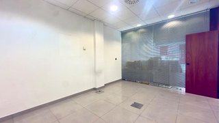 Local comercial en venta en Universidad en Ourense