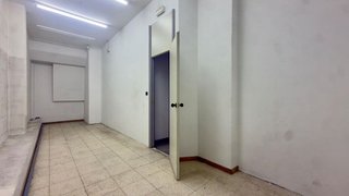 Local comercial en venta en Universidad en Ourense