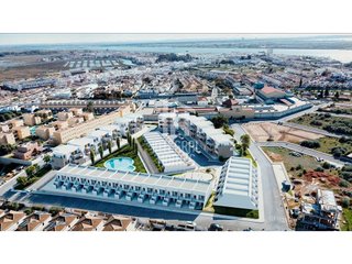 Casa adosada en venta en Ayamonte ciudad en Ayamonte