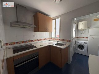 Piso en alquiler en Los Remedios en Sevilla