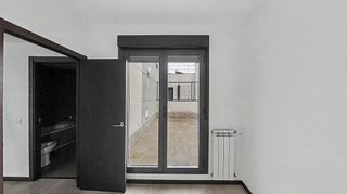 Piso en venta en San Fermín en Madrid