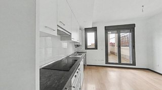Piso en venta en San Fermín en Madrid