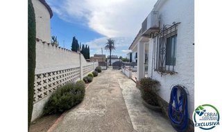 Casa adosada en venta en Empuriabrava en Castelló d´Empúries