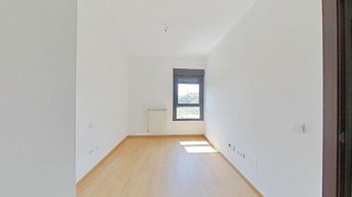 Piso en venta en San Fermín en Madrid