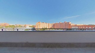 Piso en venta en San Fermín en Madrid