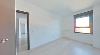 Piso en venta en San Fermín en Madrid