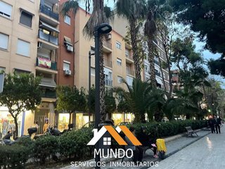 Piso en alquiler en Zona Avenida al Vedat en Torrent