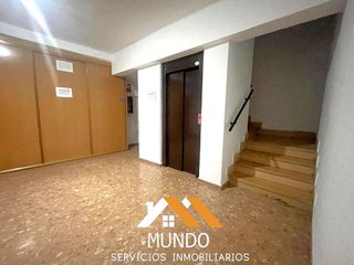 Piso en alquiler en Zona Avenida al Vedat en Torrent