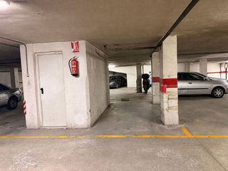 Garaje en venta en El Carmen en Murcia