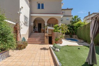 Chalet en venta en Gójar