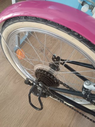 Bicicleta Btwin Original 500 20' con cesta