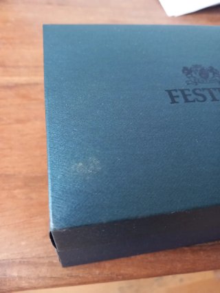 Reloj Festina con caja y 2 correas