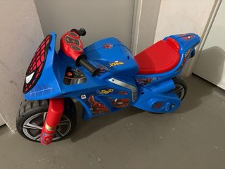 Moto Infantil Spiderman Azul y Roja