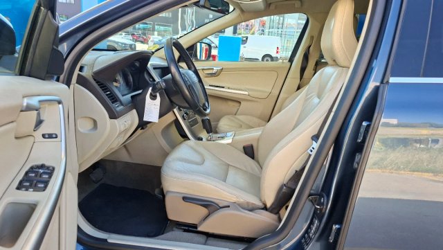 Volvo XC60 D4 2.4d 163cv AWD auto. 2014