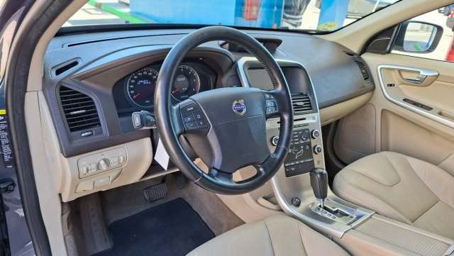 Volvo XC60 D4 2.4d 163cv AWD auto. 2014