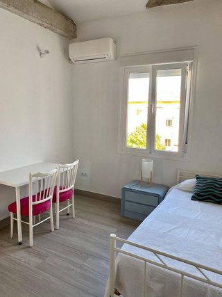 Piso en alquiler en Los Remedios en Sevilla
