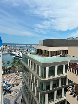 Ático en alquiler en Centro en Alicante